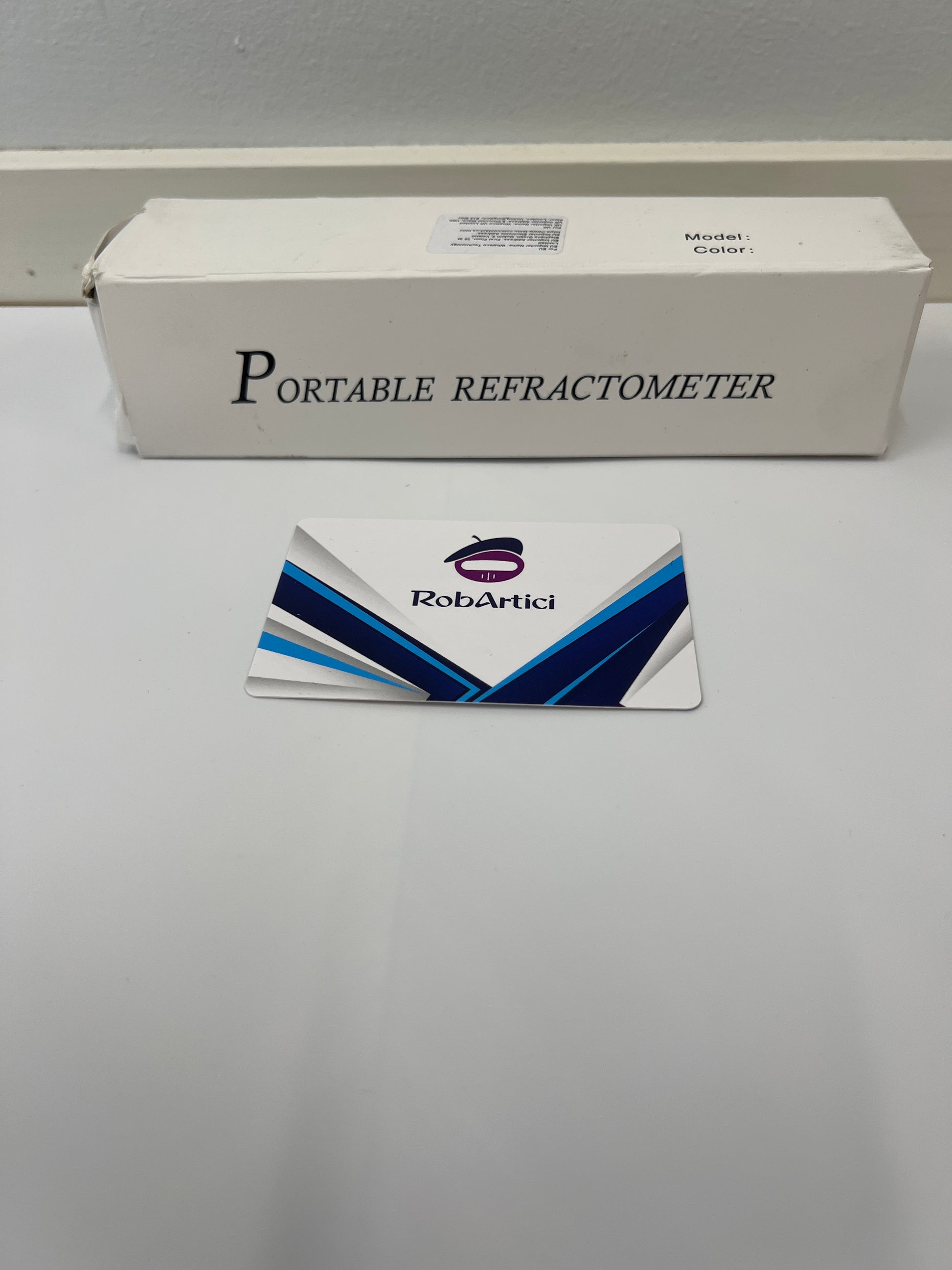 RHA-505ATC portable refractometer tool retail packaging. 