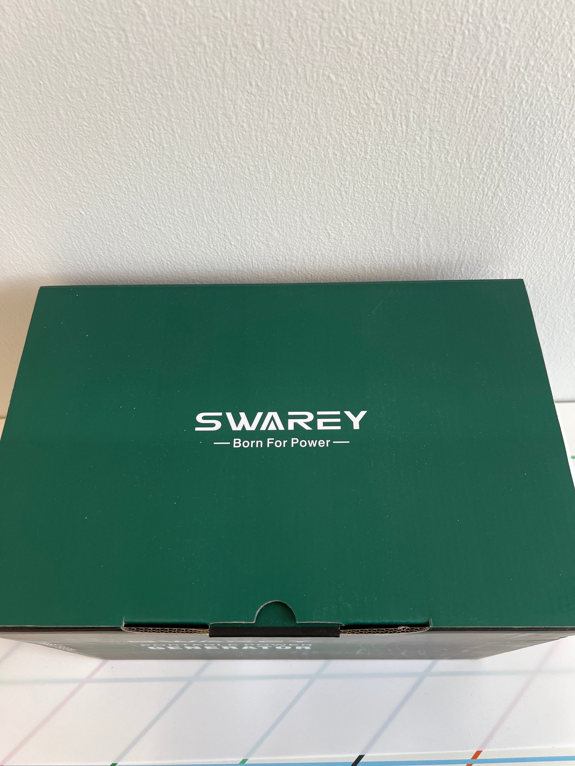 SWAREY S160 portable power generator retail packaging box.