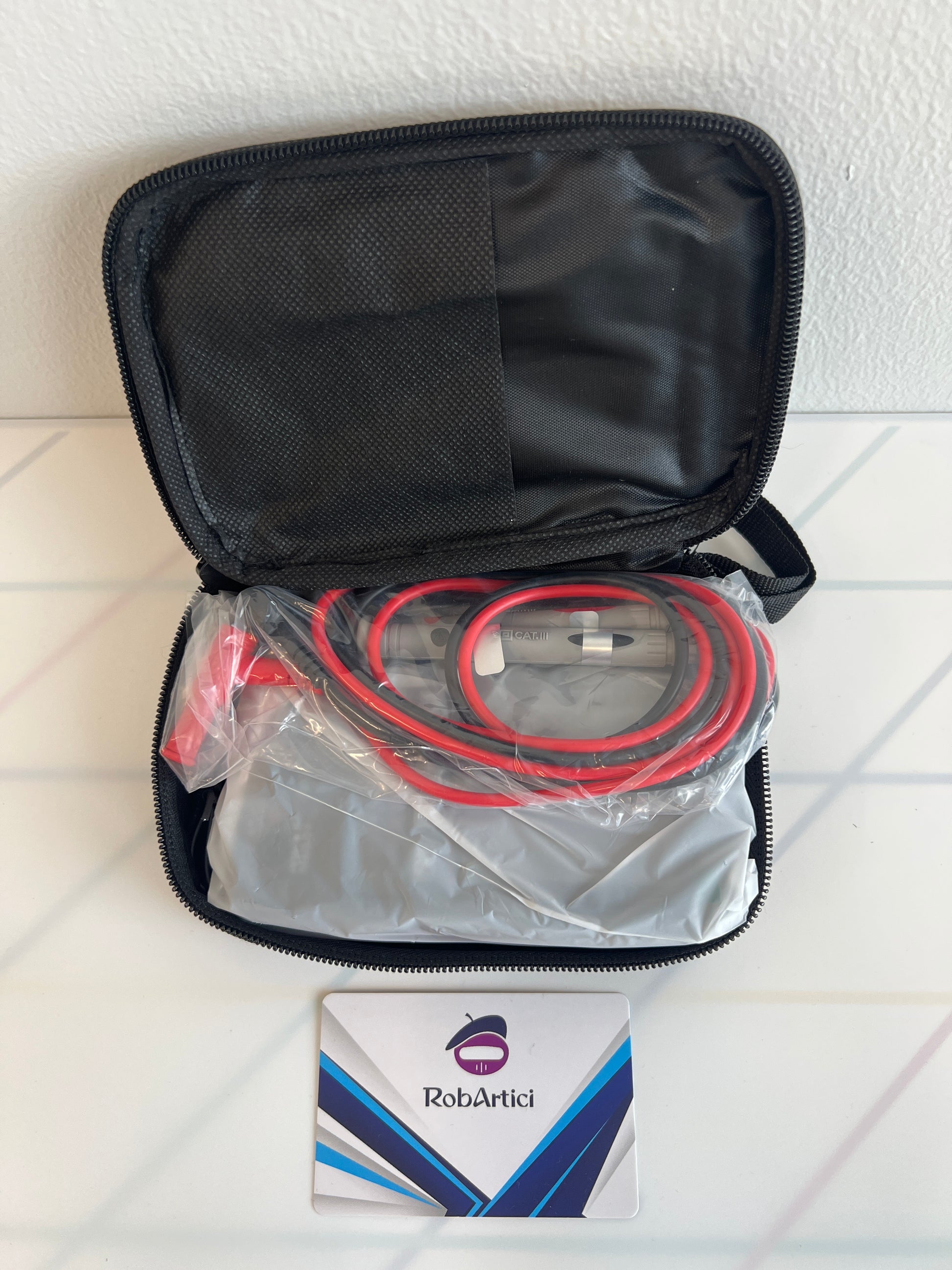 ZL116 smart digital multi meter accessory including carrying case and cables.